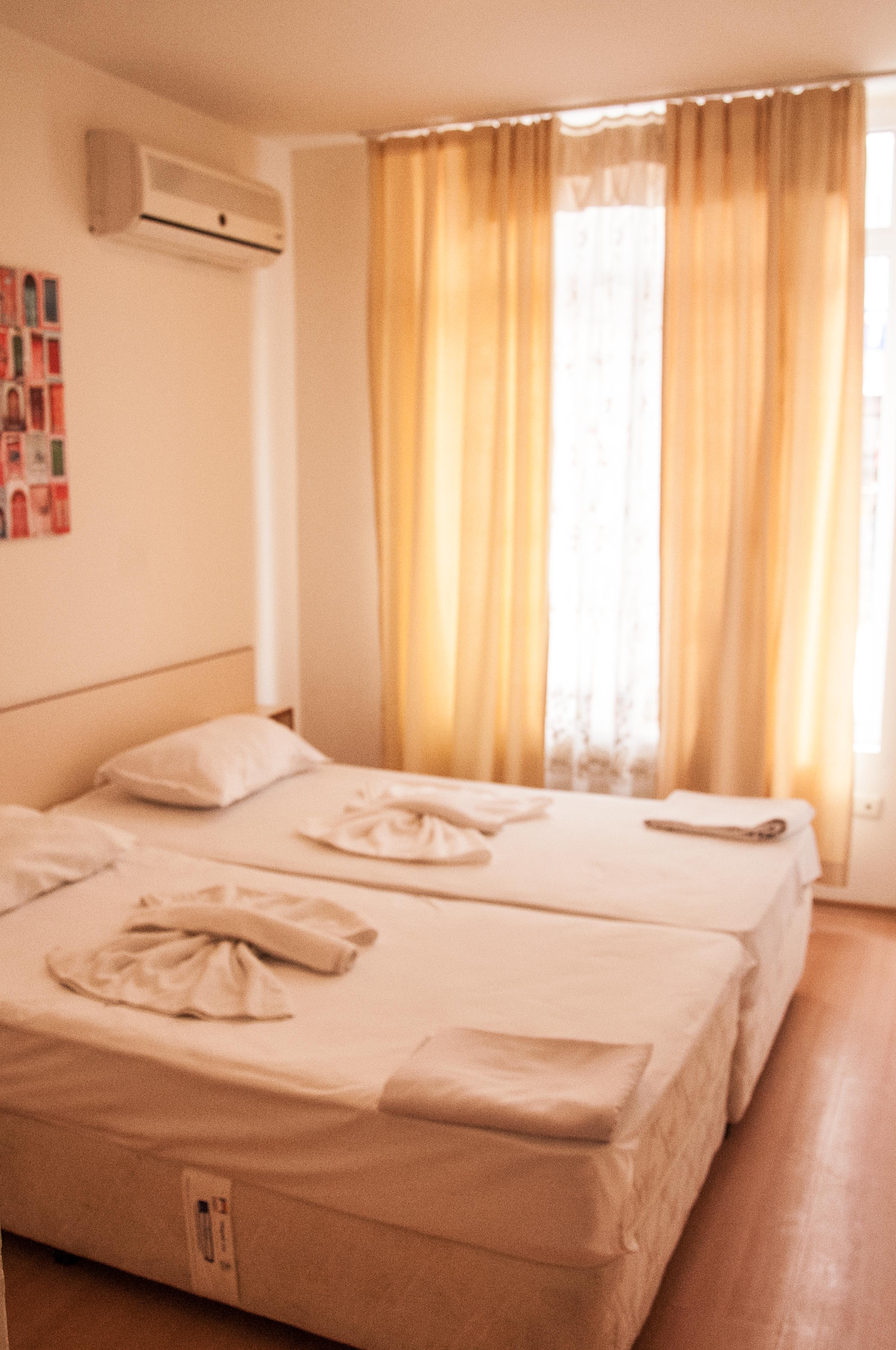 סאני ביץ' Rainbow 2 Holiday Complex מראה חיצוני תמונה