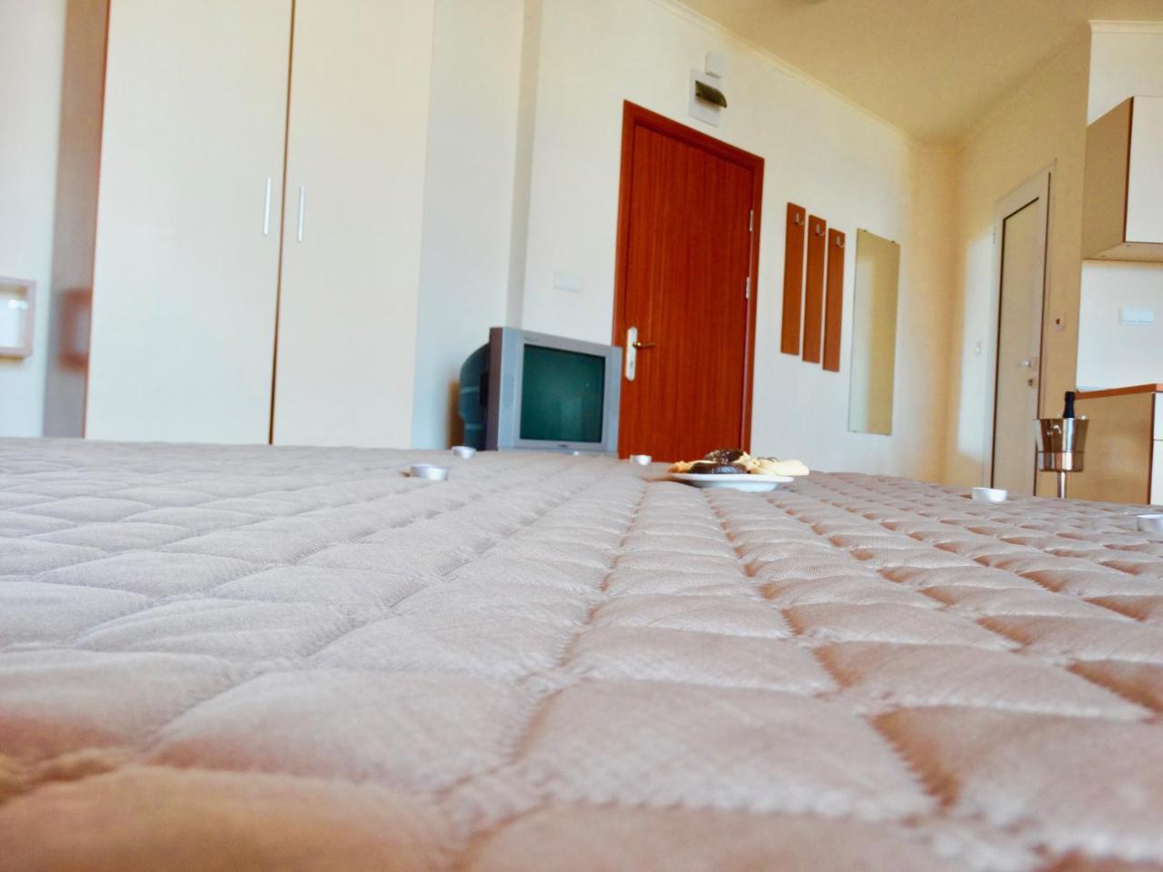 סאני ביץ' Rainbow 2 Holiday Complex מראה חיצוני תמונה