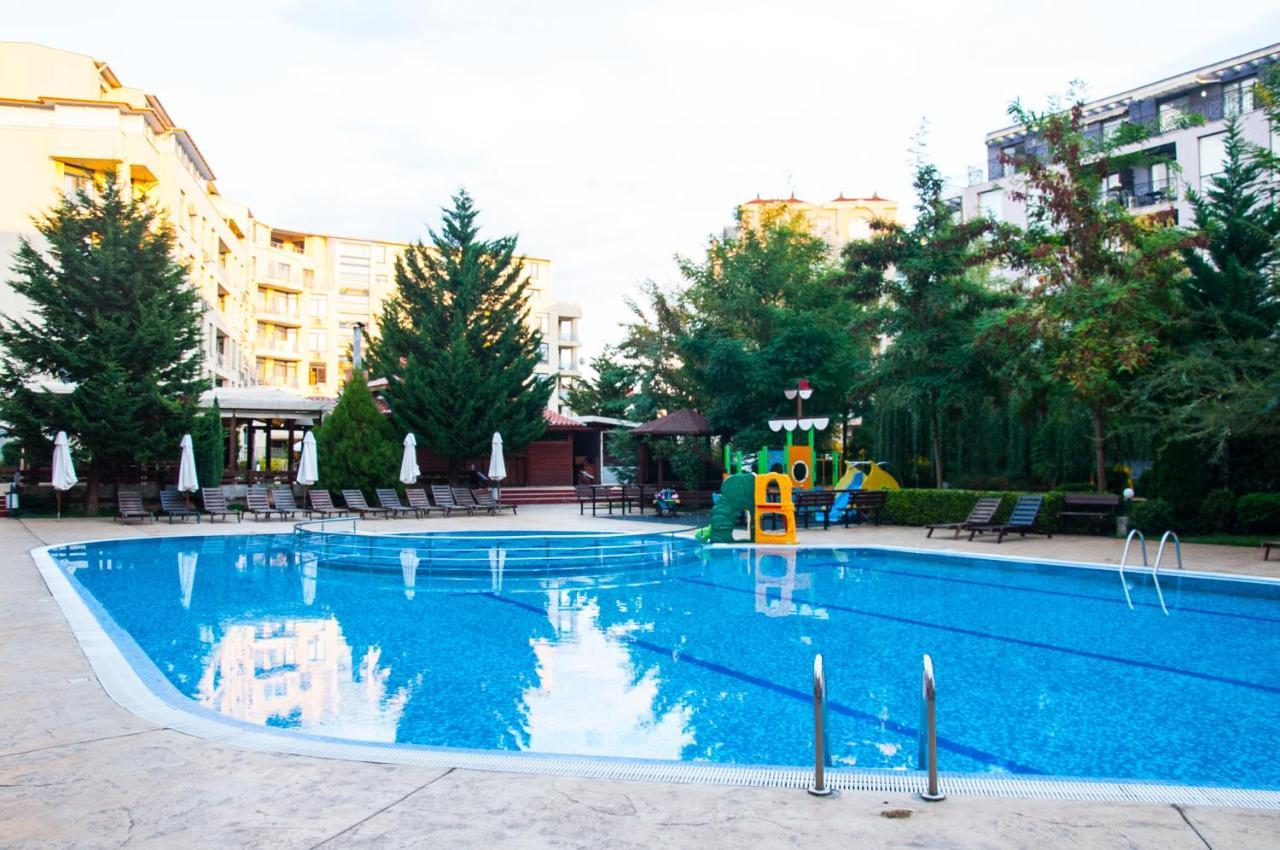סאני ביץ' Rainbow 2 Holiday Complex מראה חיצוני תמונה